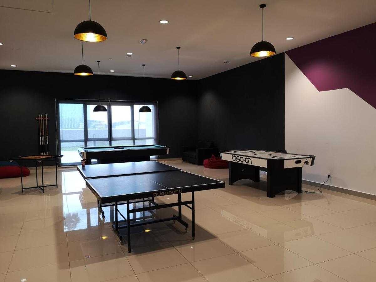 Aiyu Homestay, Conezion, Ioi Resort Putrajaya Exterior foto